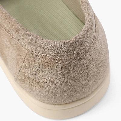 Caprice – Suede Loafers with Timeless Appeal