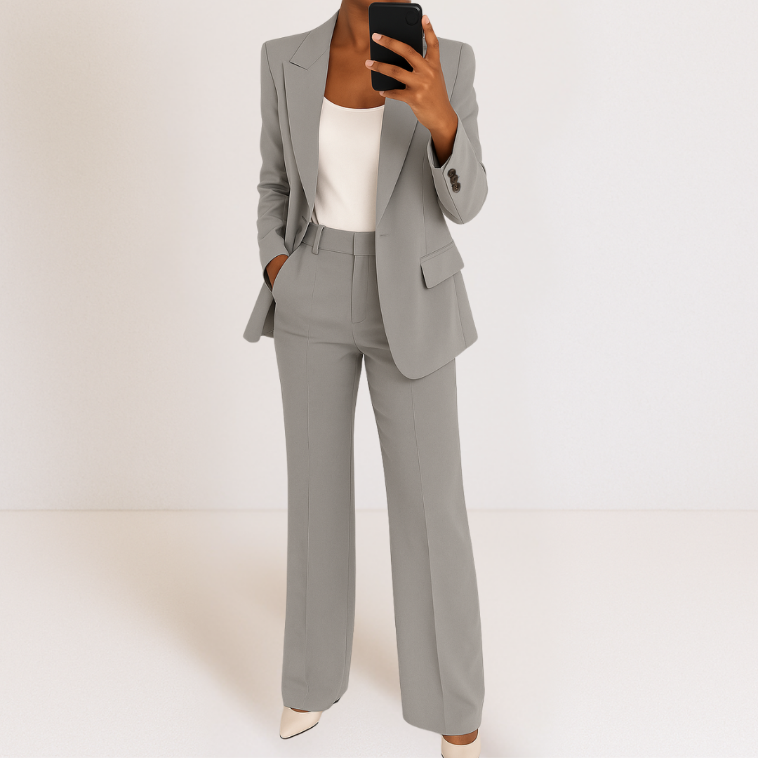 Melanie – Two-Piece Women’s Suit