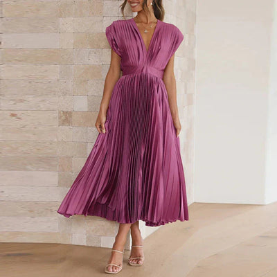 Aroa – Long Pleated Dress